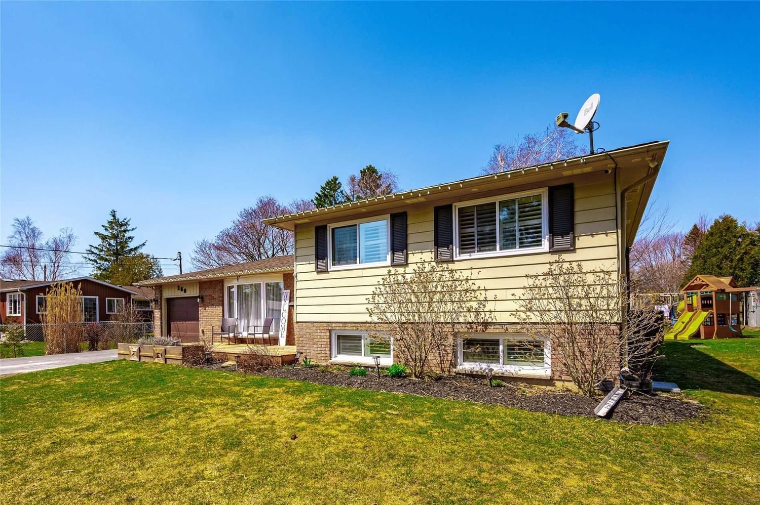Listing Image 3