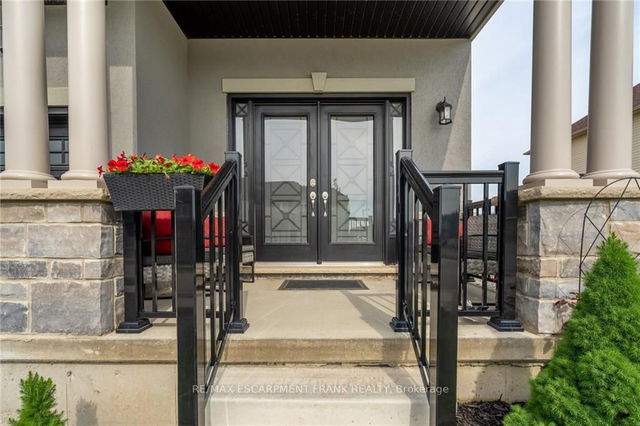 78 Rockledge Drive