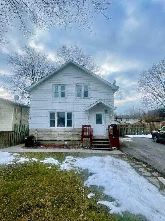 326 Sidney Street