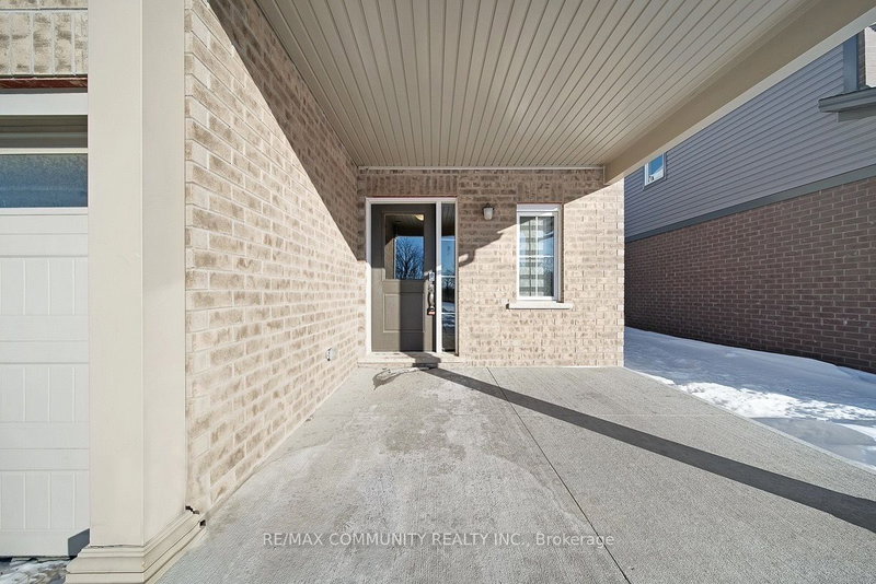 328 Julia Dr, Welland, L3C 0G7 | Image 2