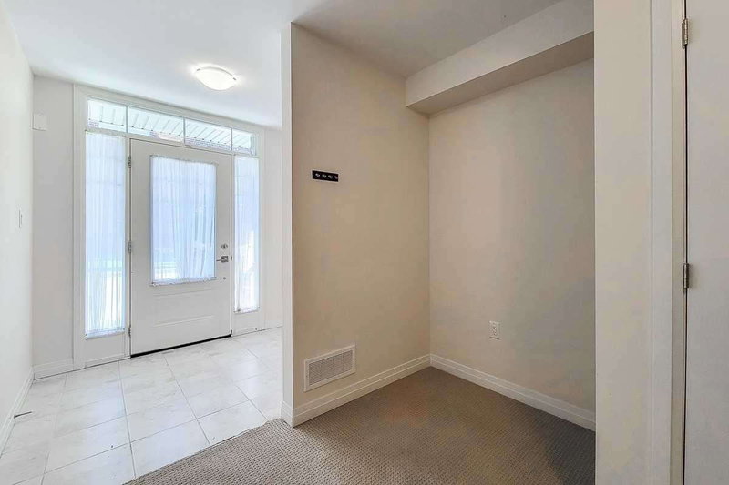 4 Workman Lane, Hamilton, L9G 0R2 | Image 3