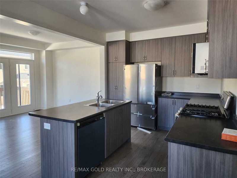 274 Skinner Rd, Hamilton, L8B 1Z4 | Image 3