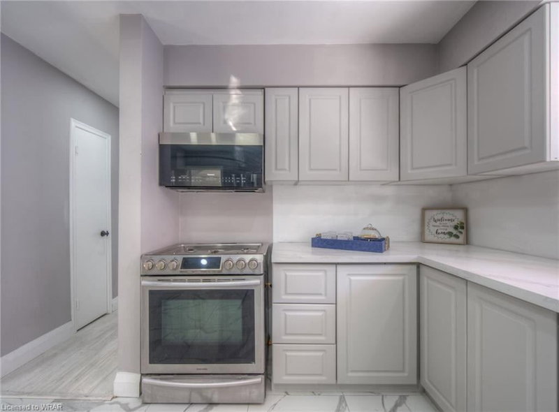 15 Borden St, Cambridge, N1S 3N1 | Image 2