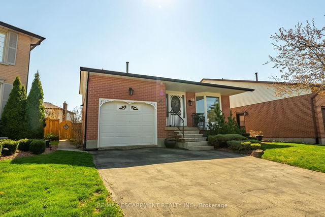 10 Lemoyne Place