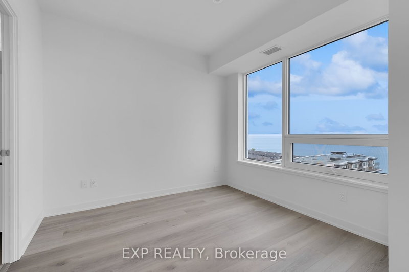 1108 - 385 Winston Rd, Grimsby, L3M 0J3 | Image 2