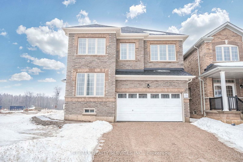 525 Red Elm Rd, Shelburne, L6V 3Y5 | Image 2