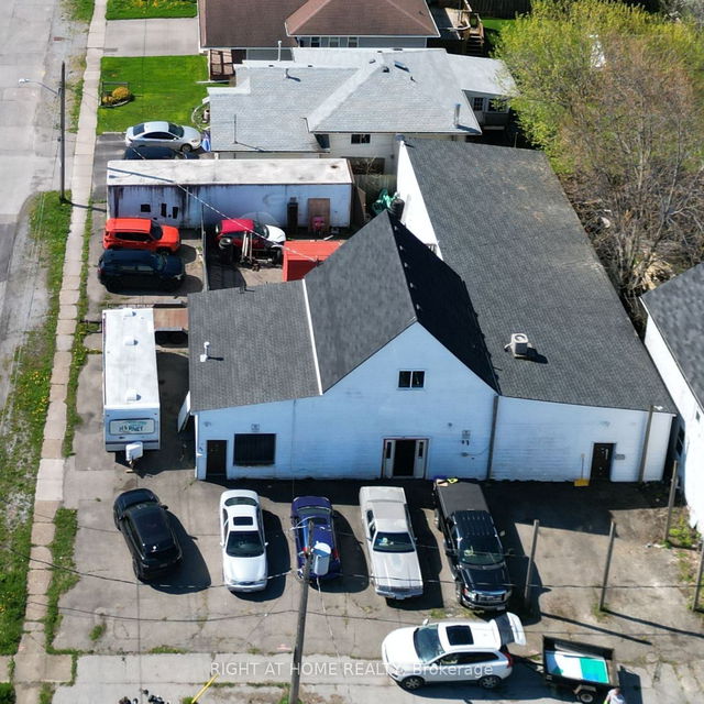 93 NICKEL Street