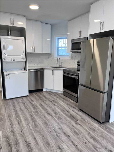 Upper Level leased at Ru 1-299 Ottawa Street, Hamilton, Ontario, L8H 3Z8 - Crown Point - MLS: X5986025