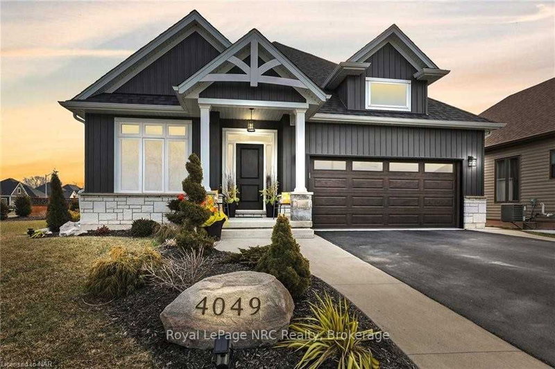 4049 Village Creek Dr, Fort Erie, L0S 1S0 | Image 2