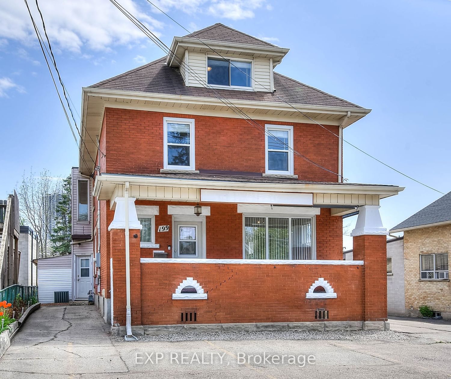 Listing Image 3