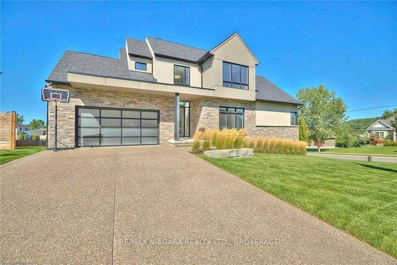 94 Tanbark Rd, Niagara-on-the-Lake, L0S 1J0 | Image 3