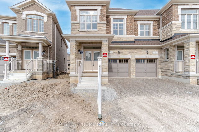 34 Silver Meadow Gardens