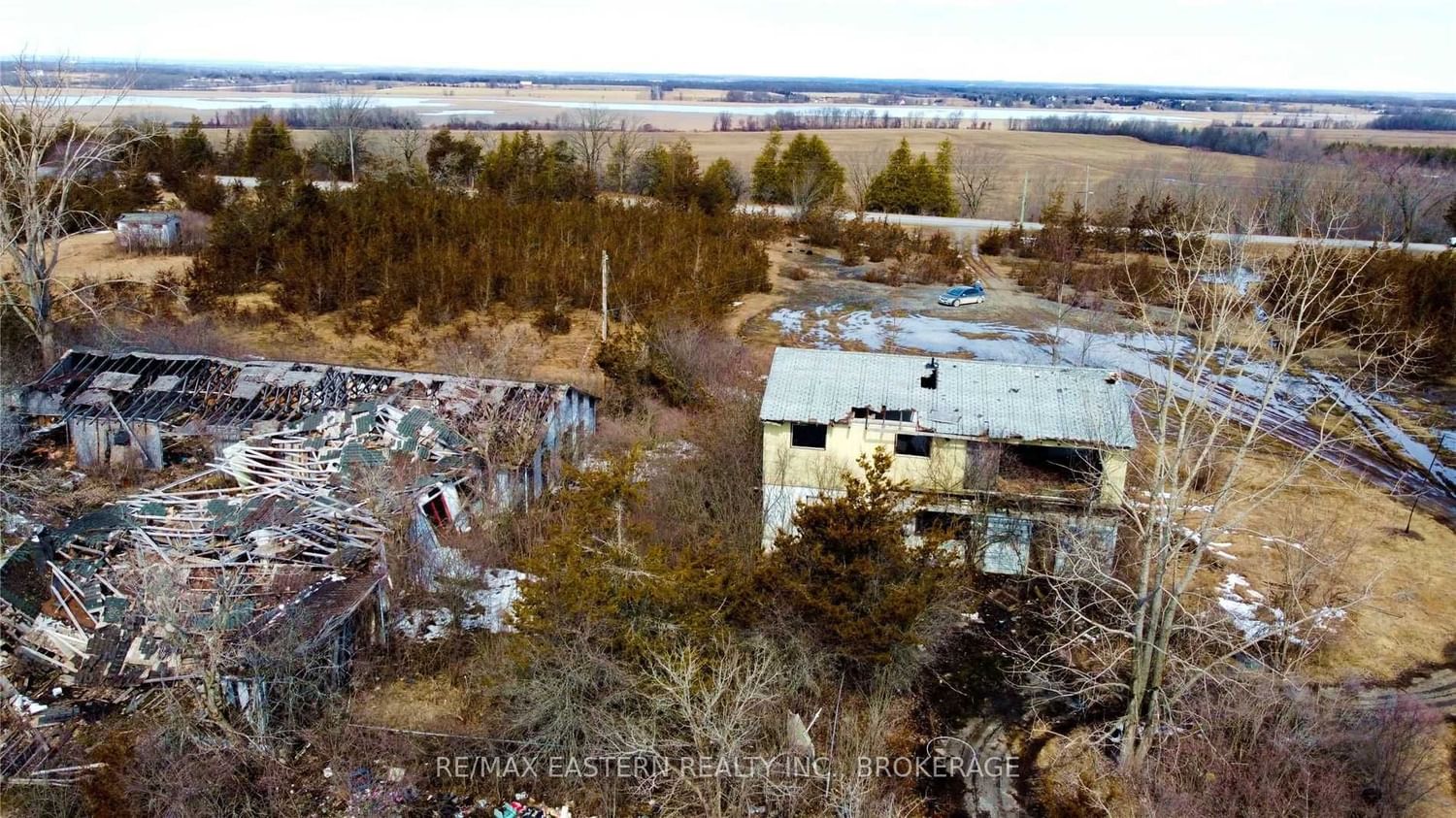 Listing Image 7