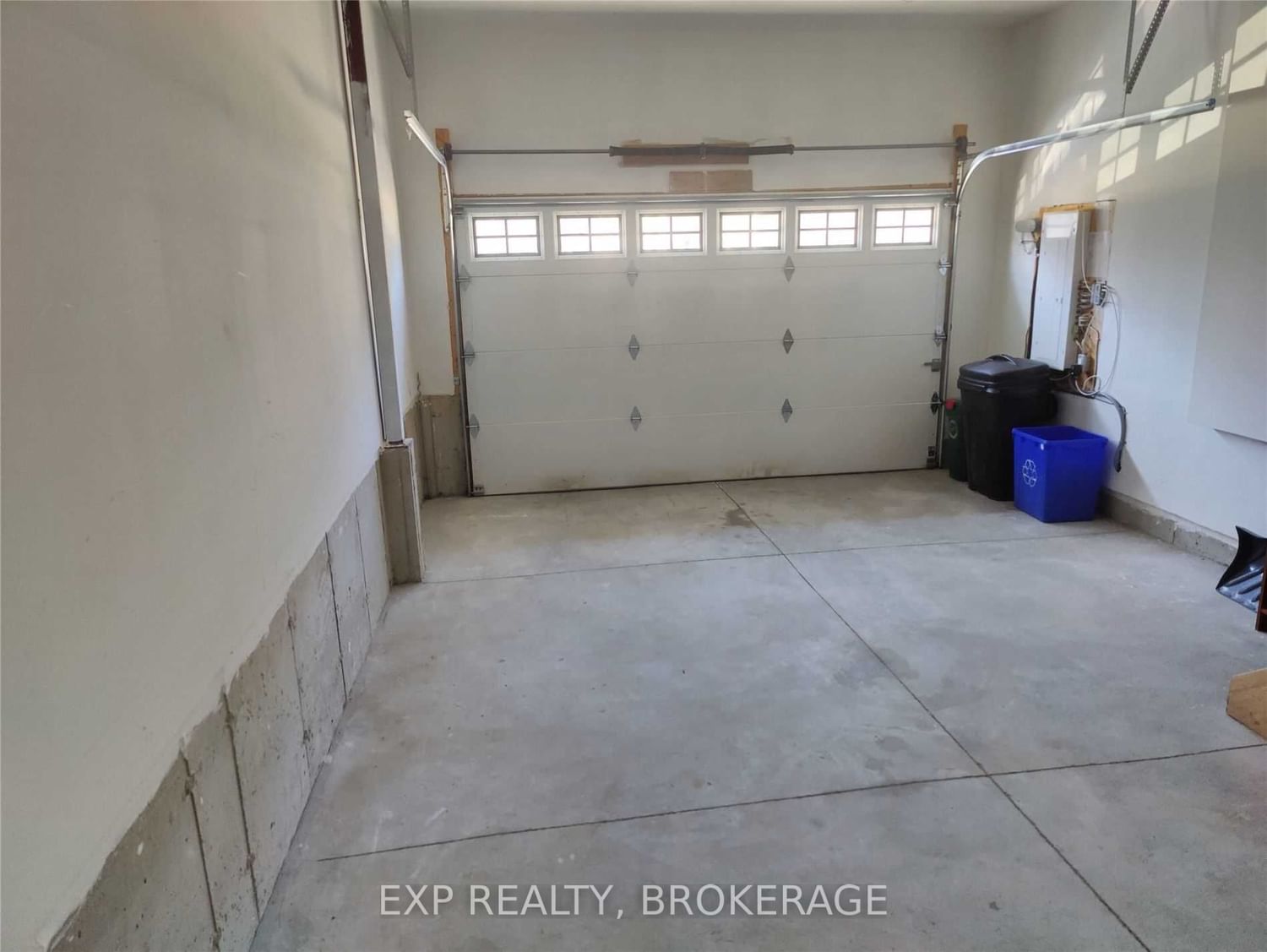 Listing Image 34