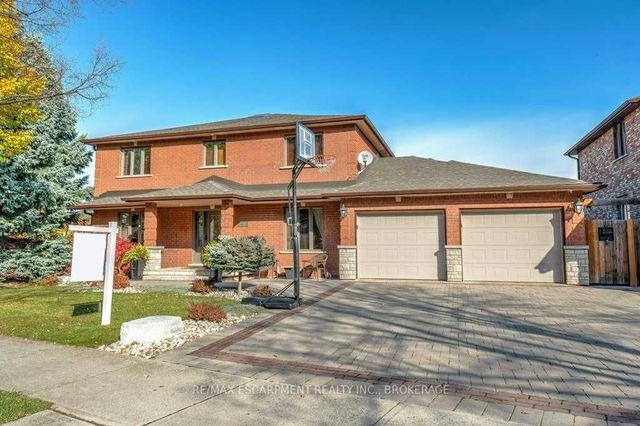 25 Shadeland Crescent