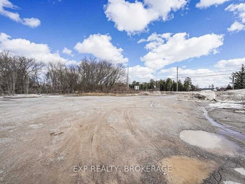 232 Main St, Kawartha Lakes, K0M 1A0 | Image 2