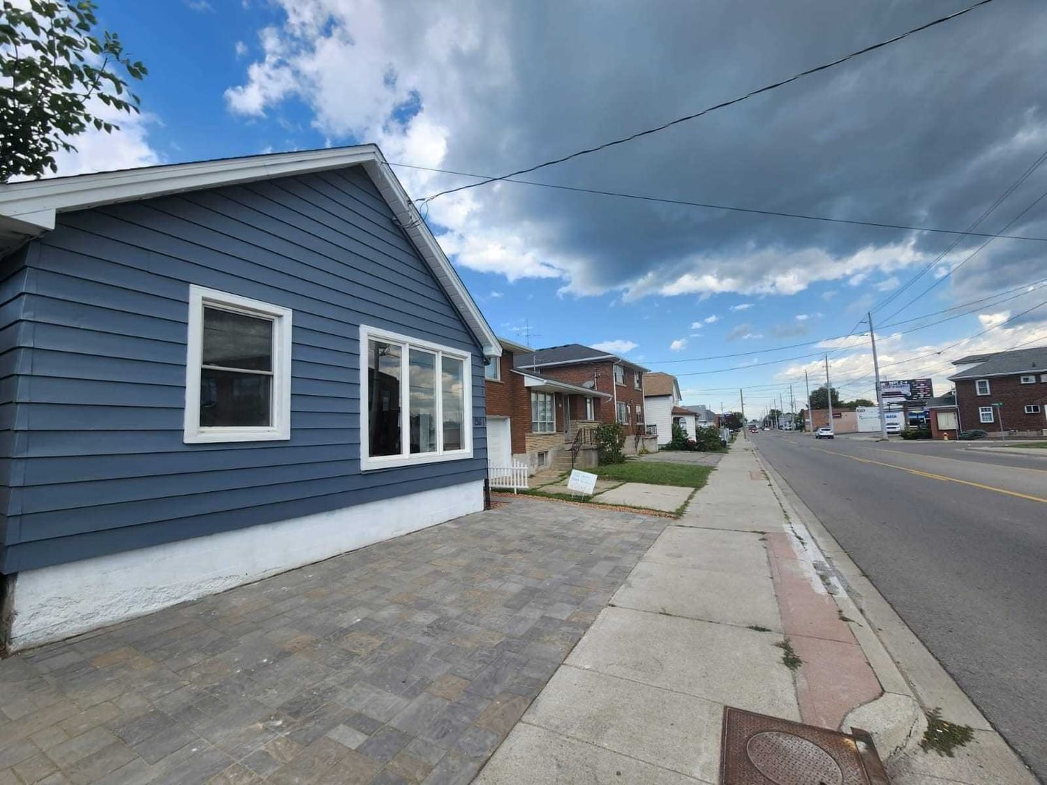 Listing Image 2