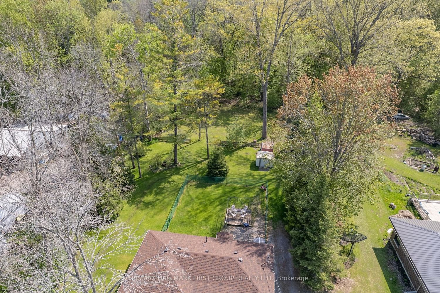 Listing Image 40