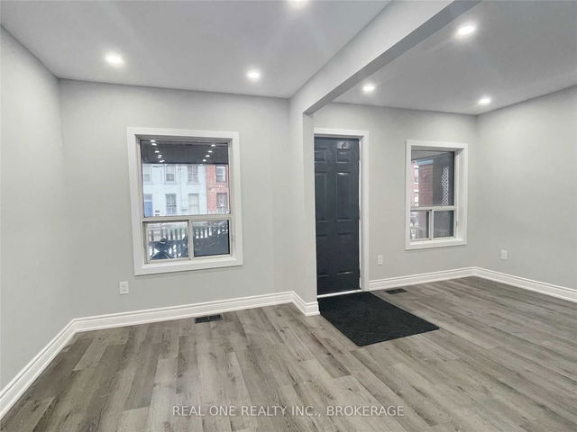 Entire - 146 Wellington Street