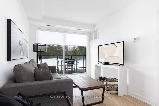 206 - 120 Carrick Trail