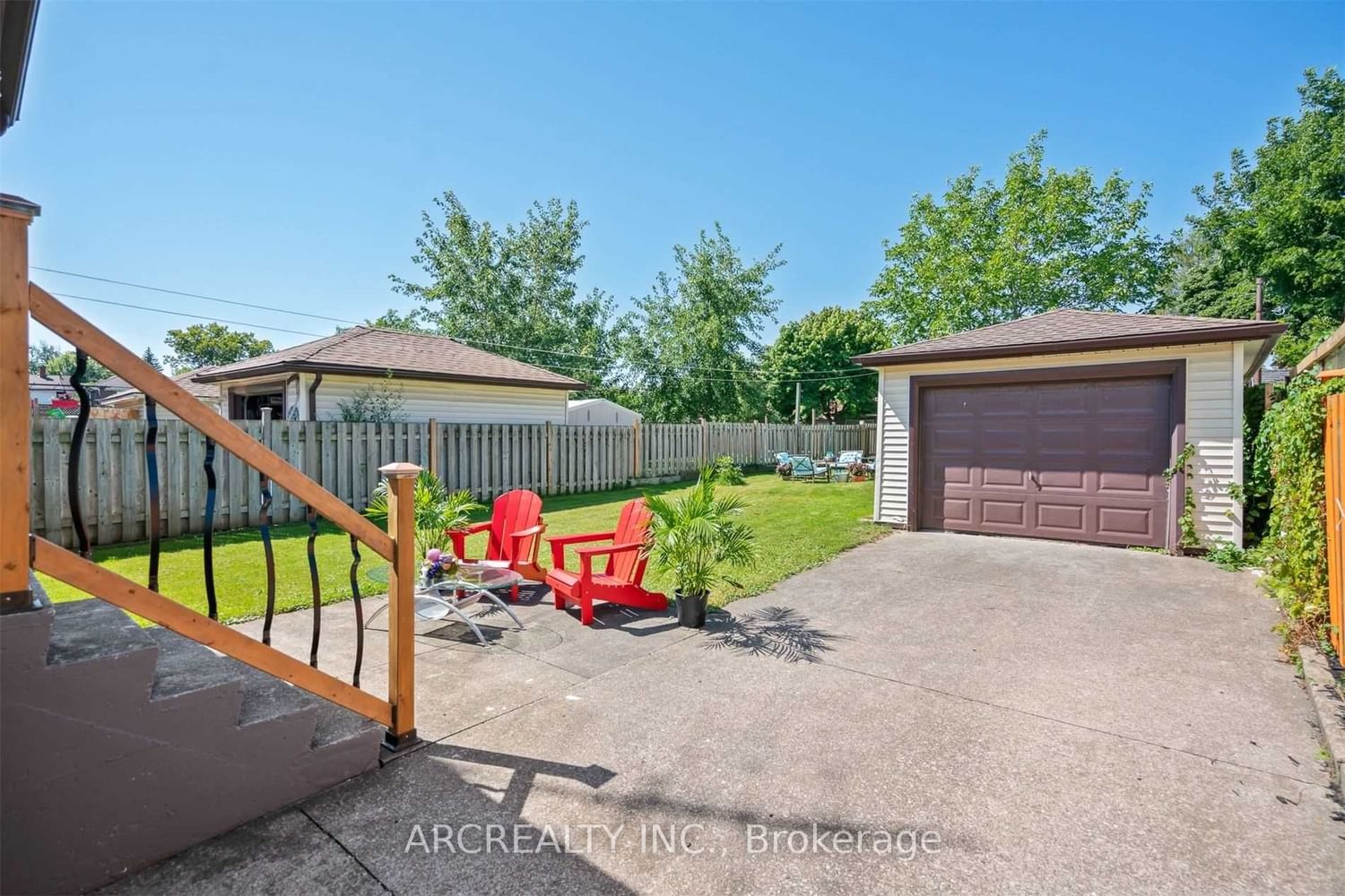 Listing Image 7