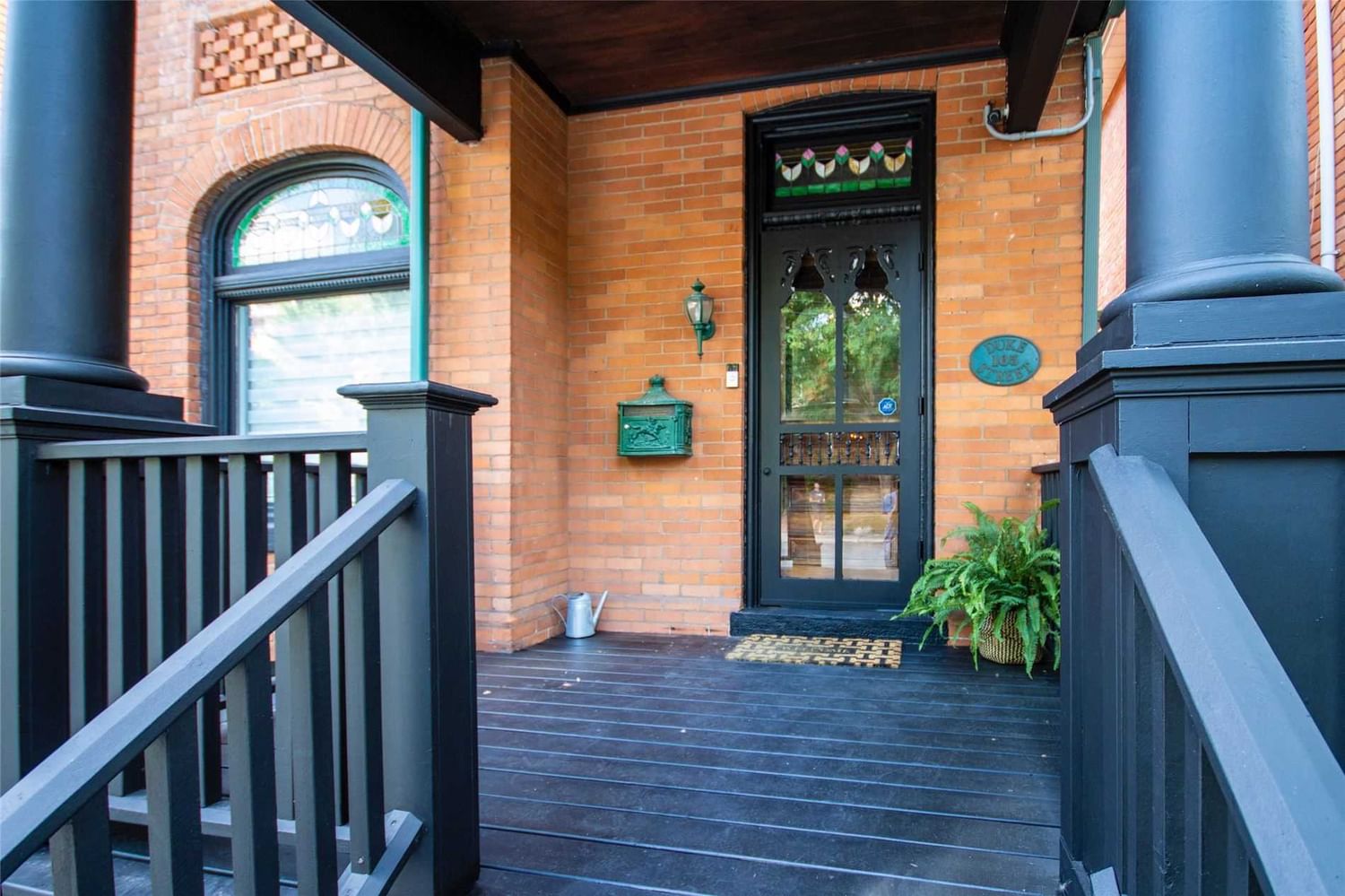 Listing Image 3