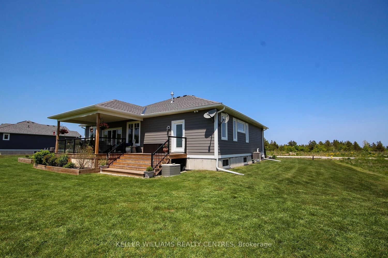 Listing Image 40