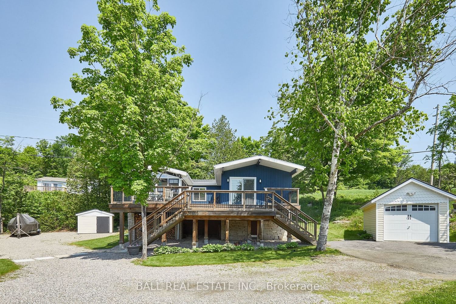 Listing Image 3
