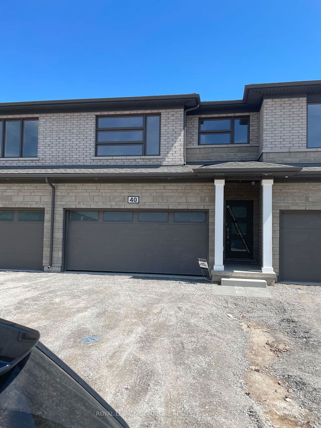 40 - 4552 Portage Road