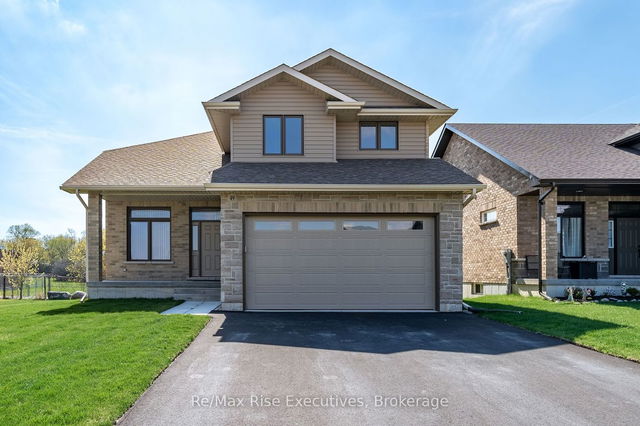 49 Lanark Drive