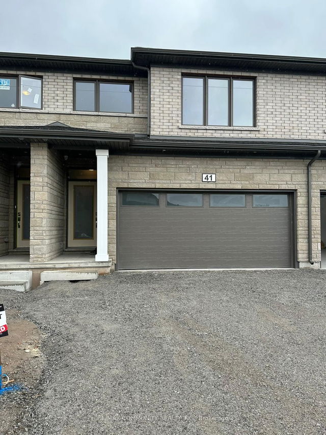 41 - 4552 Portage Road