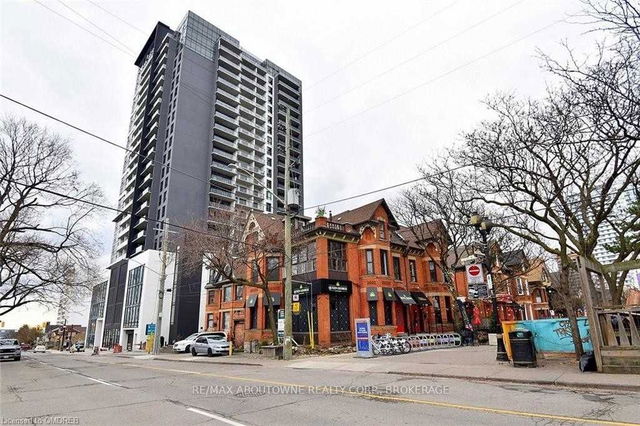 2211 - 15 Queen Street