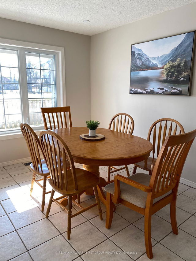 27 - 162 Settlers Way