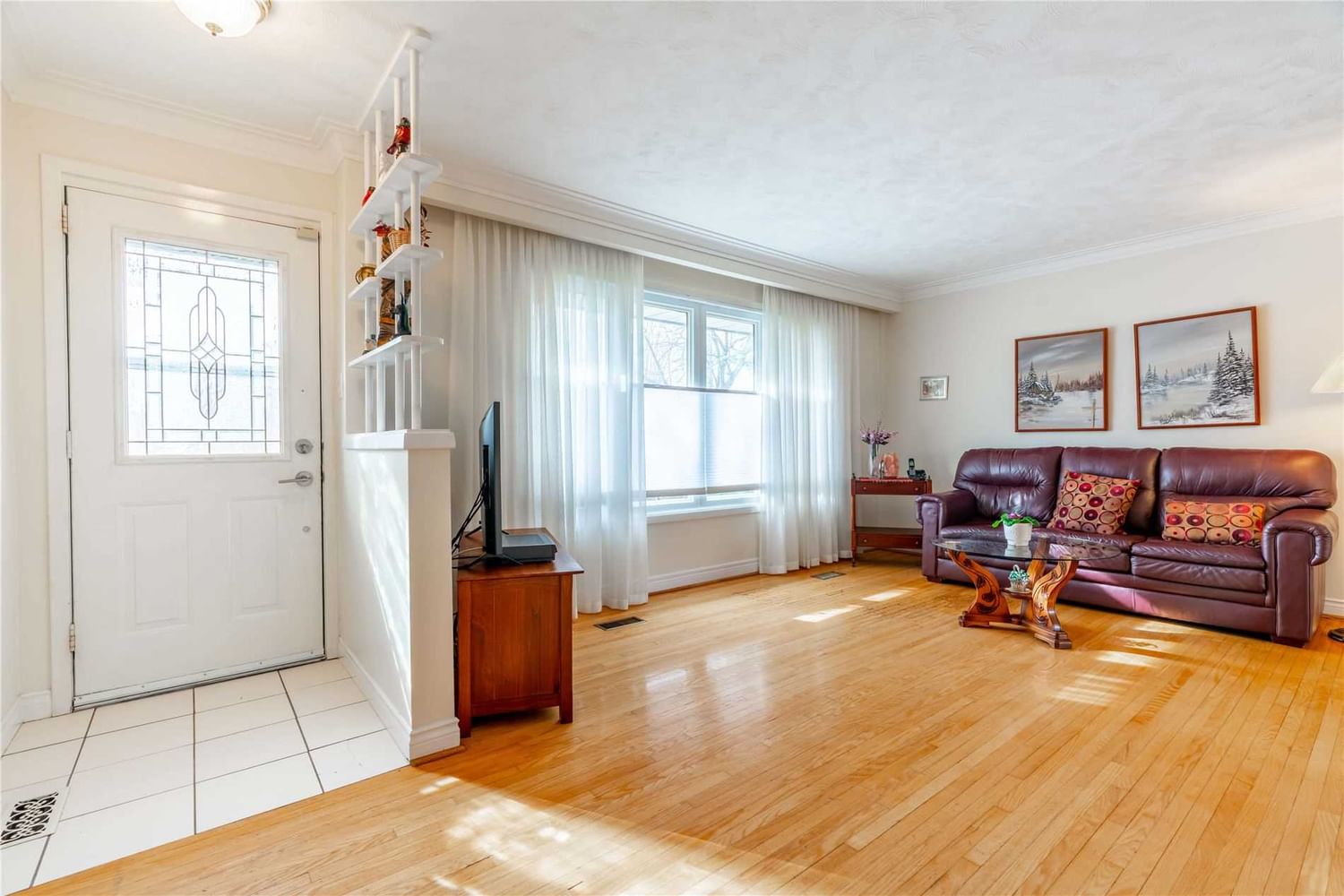 Listing Image 7