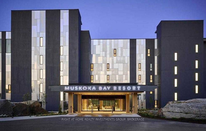 410 - 120 Carrick Tr, Gravenhurst, P1P 0B6 | Image 2