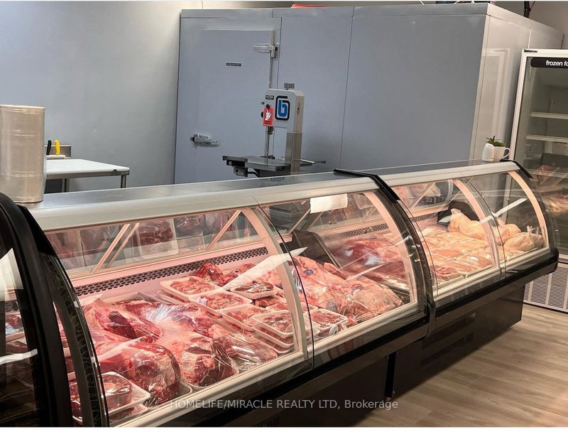 1 - 6710 Drummond Rd, Niagara Falls, L2G 4P1 | Image 2