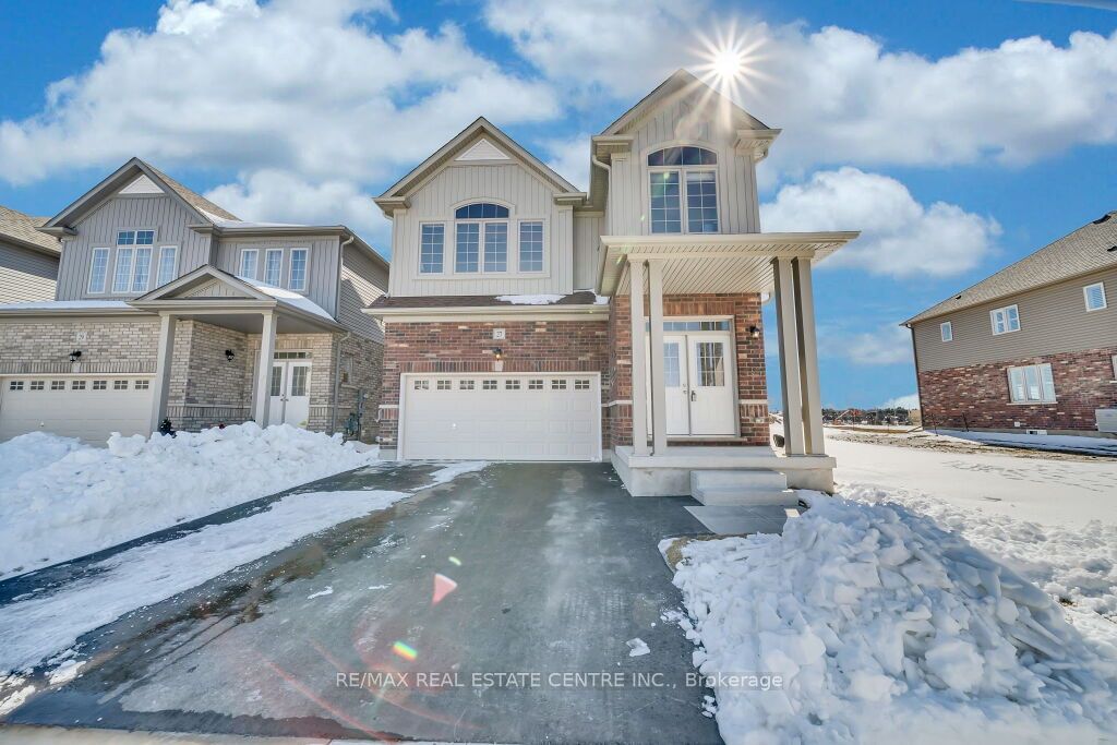 Listing photo 2
