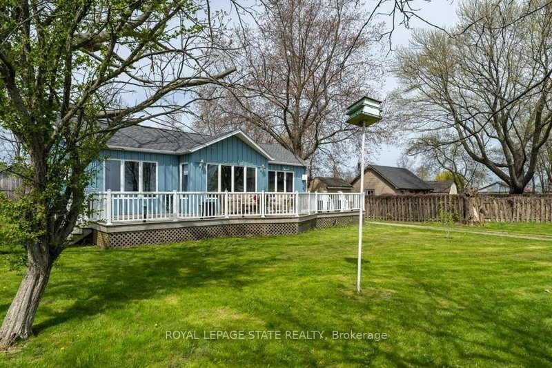 557 Edgewater Pl, Haldimand, N1A 2W8 | Image 2