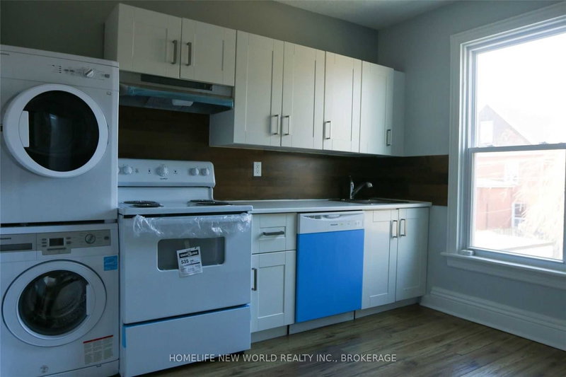 Upper - 20 Sherman Ave S, Hamilton, L8M 2P4 | Image 2