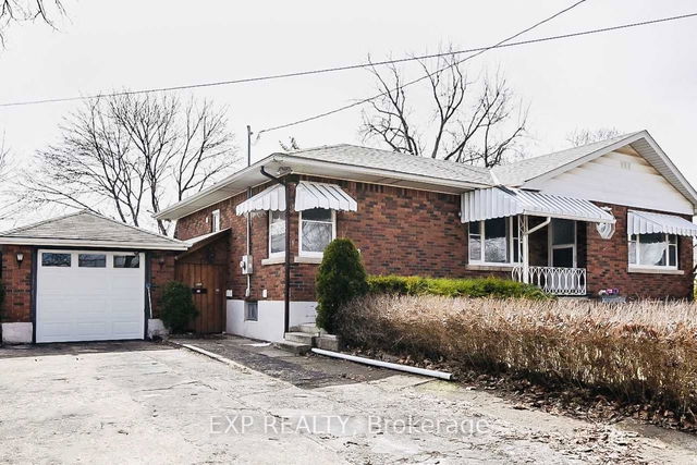 32 Lancaster Avenue