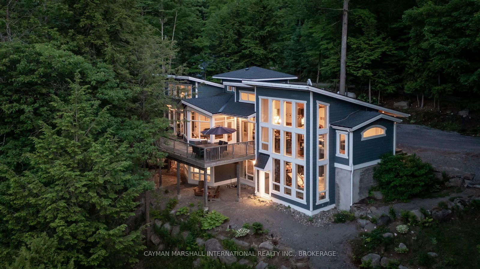 Detached House sold at 1867 Mortimers Point Road Street, Muskoka Lakes, Medora, P0B 1J0 - MLS: X6037141