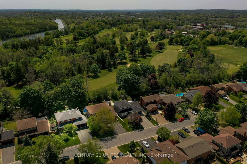 1309 Scollard Dr, Peterborough, K9H 7K7 | Image 2