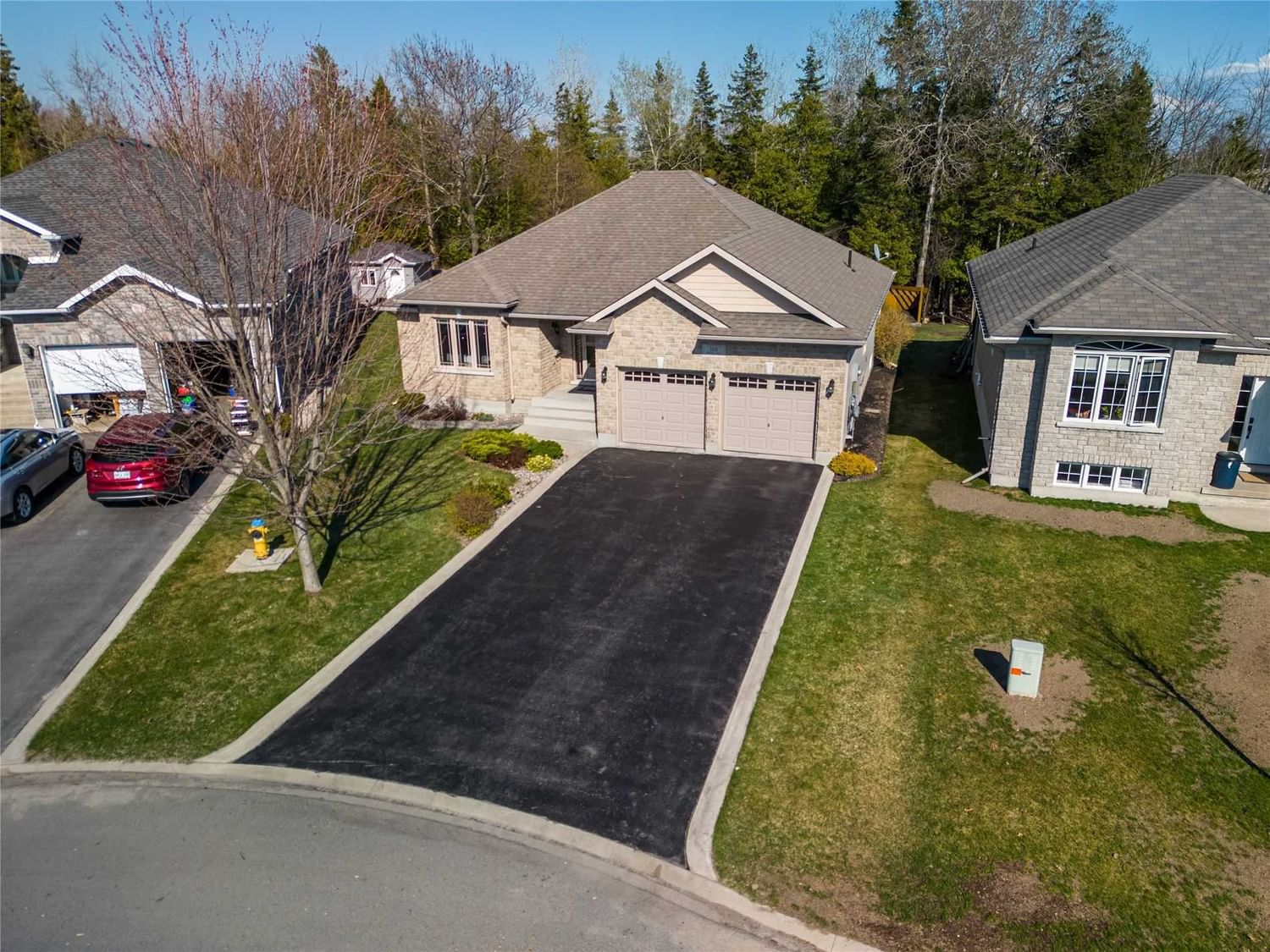 Listing Image 7