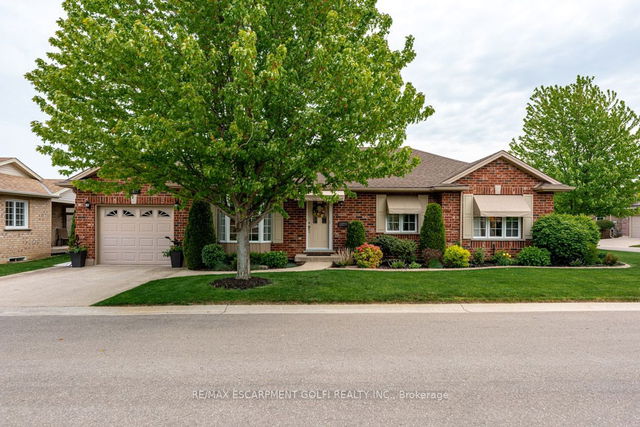 3921 Rainbow Lane