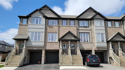 Townhouse sold at 8-247 Festival Way, Hamilton, Ontario, L0R 1C0 - Binbrook - MLS: X6038811