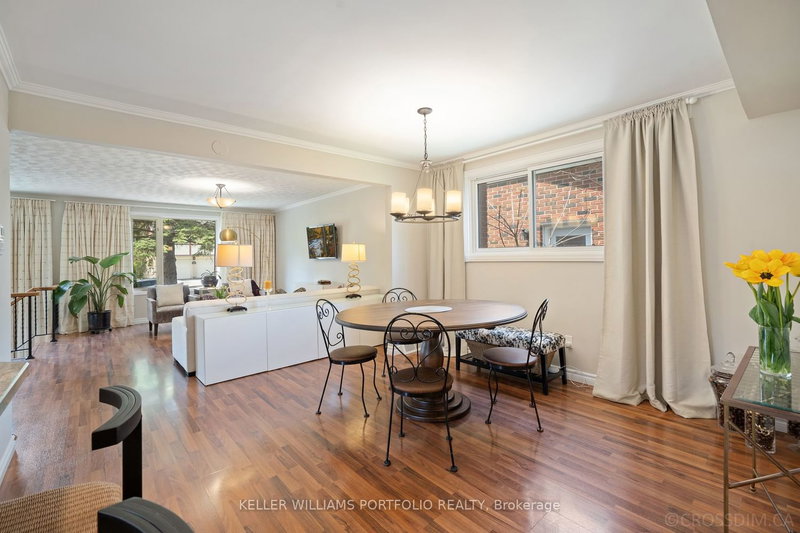 42 Culpepper Dr, Waterloo, N2L 5L1 | Image 3