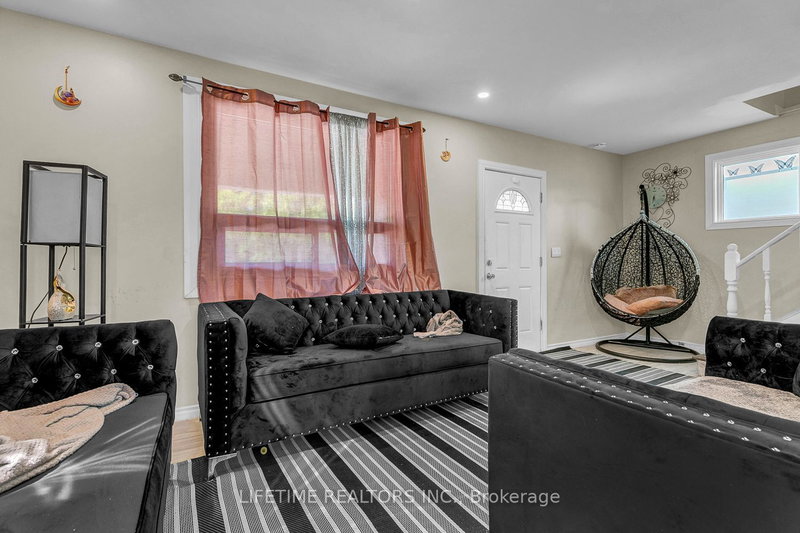 Room1