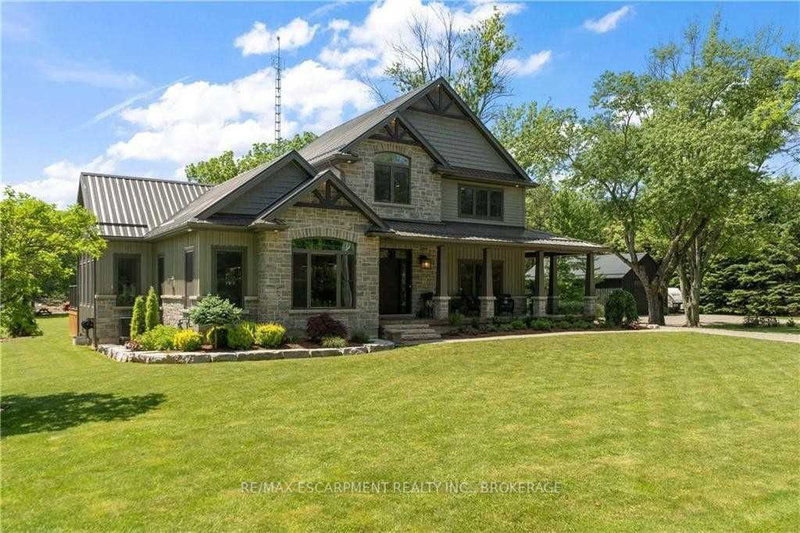 662 Foss Rd, Pelham, L0S 1C0 | Image 2