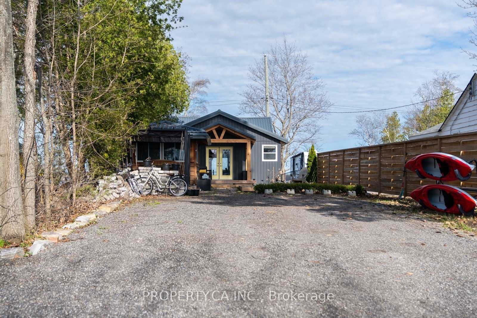Detached House sold at 309 Avery Point Road, Kawartha Lakes, Rural Carden, L0K 1W0 - MLS: X6045139