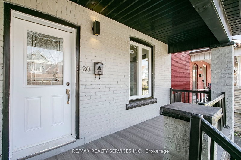 20 Somerset Ave E, Hamilton, L8L 2L5 | Image 3